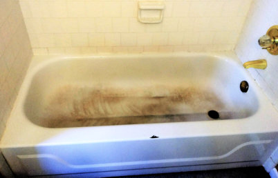 damaged procelain bathtub